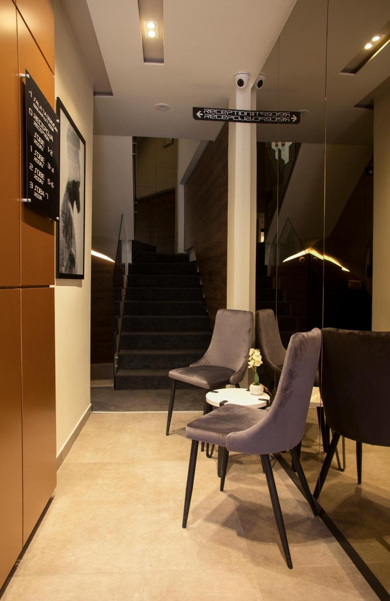 Ni Boutique 25H By Eva Stay 018 מראה חיצוני תמונה