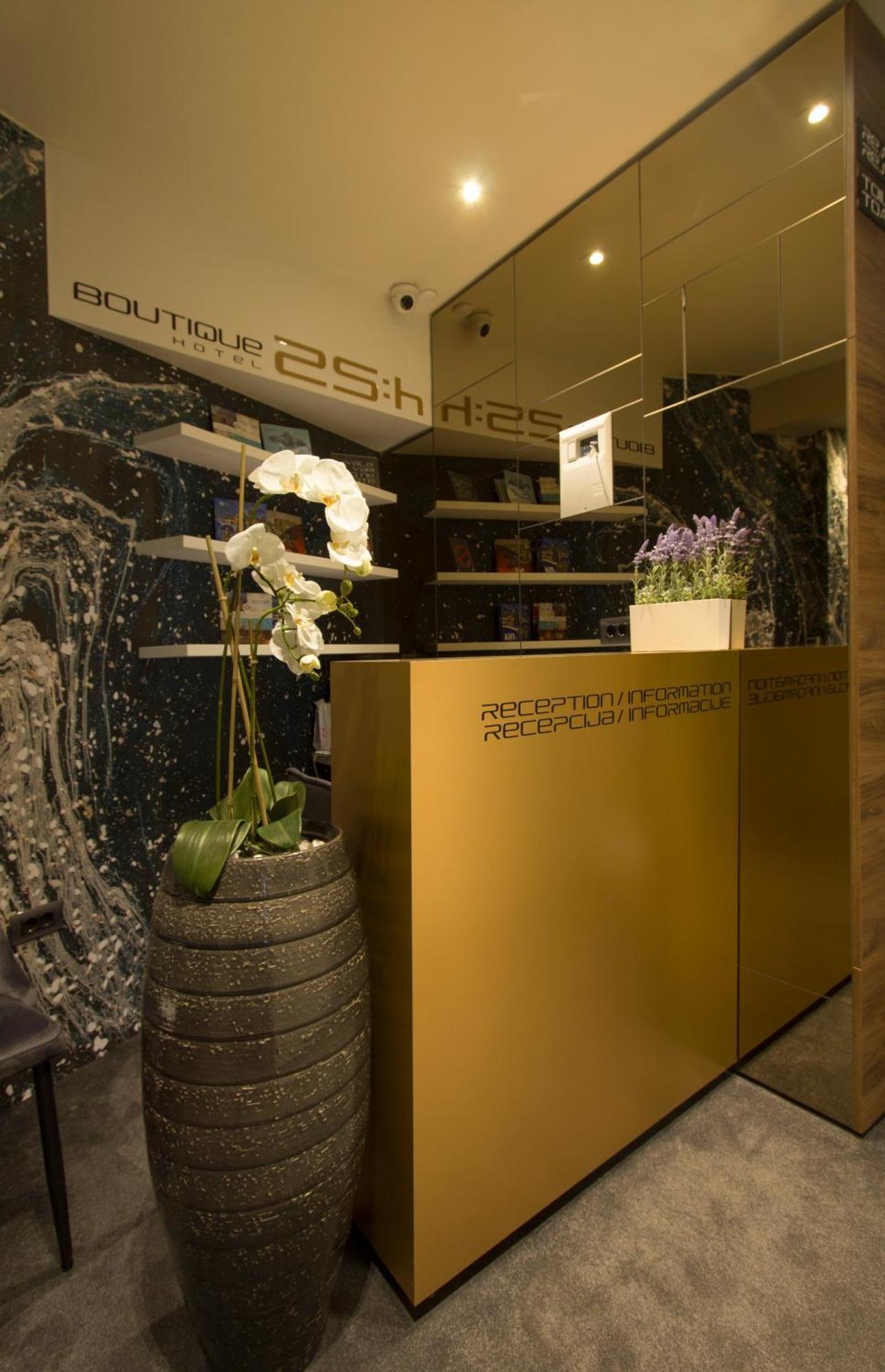 Ni Boutique 25H By Eva Stay 018 מראה חיצוני תמונה